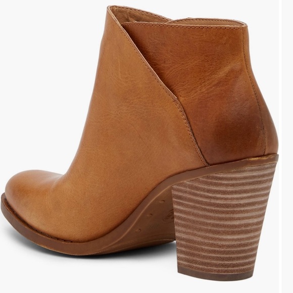 Lucky Brand Easa Leather Ankle Booties 5 - Picture 2 of 6